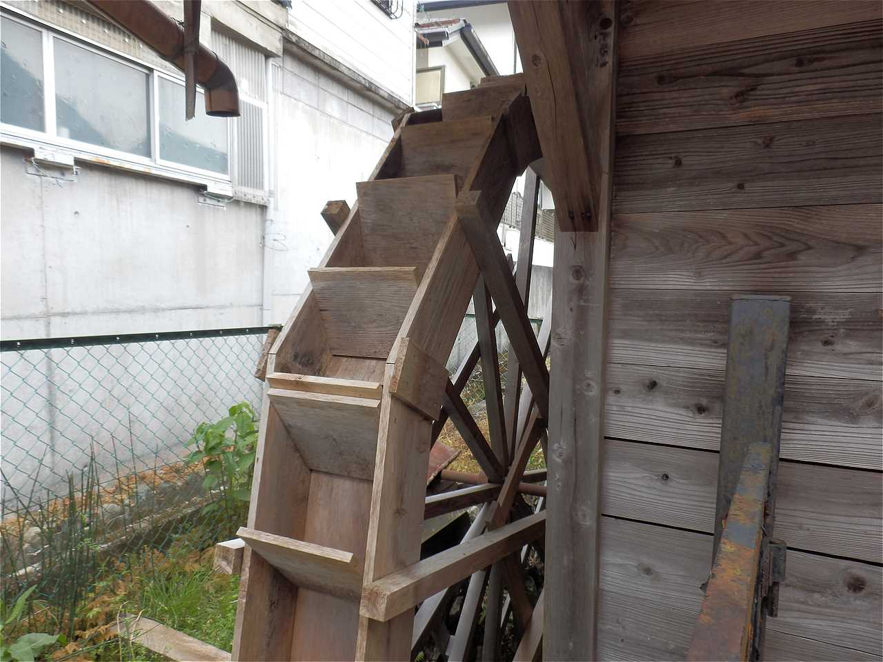 復元水車