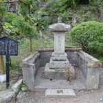 重根屋伊七の墓（重根屋伊七と黒江村越訴）