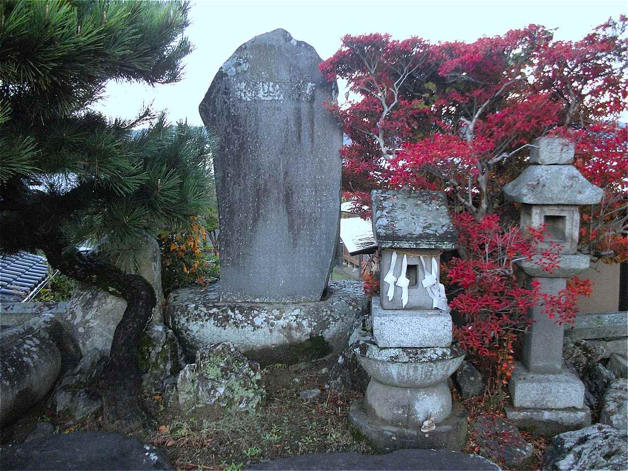 小島蕉園翁頌徳碑