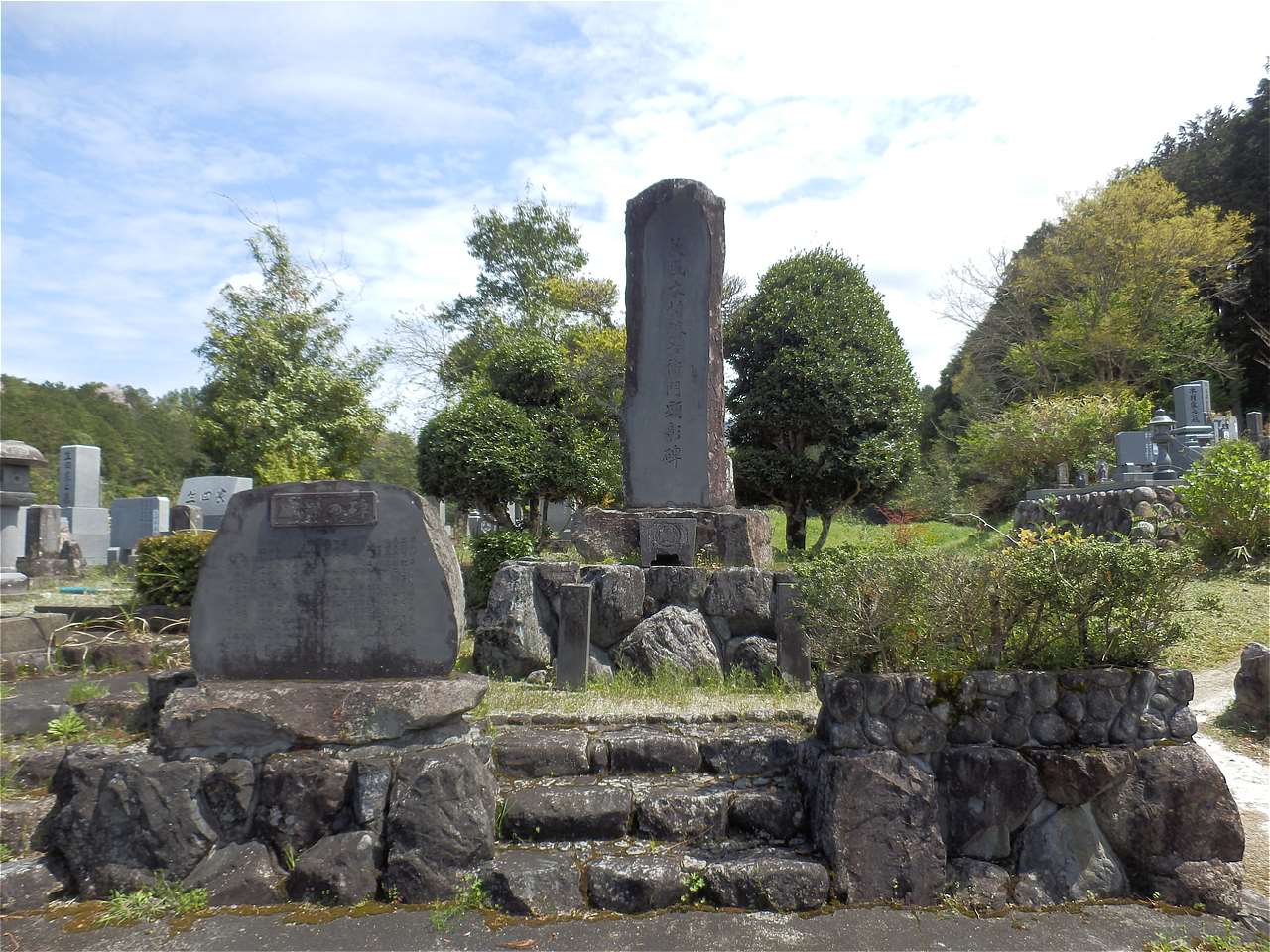 義民木村勝右衛門顕彰碑